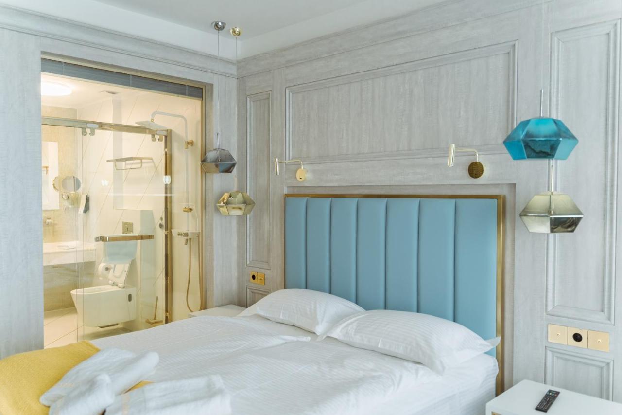 Hotel Maris Ulcinj Kültér fotó