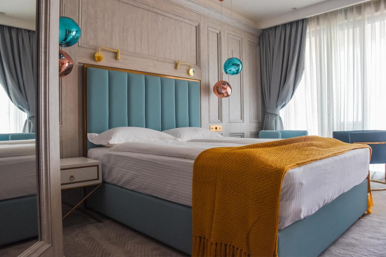 Hotel Maris Ulcinj Kültér fotó