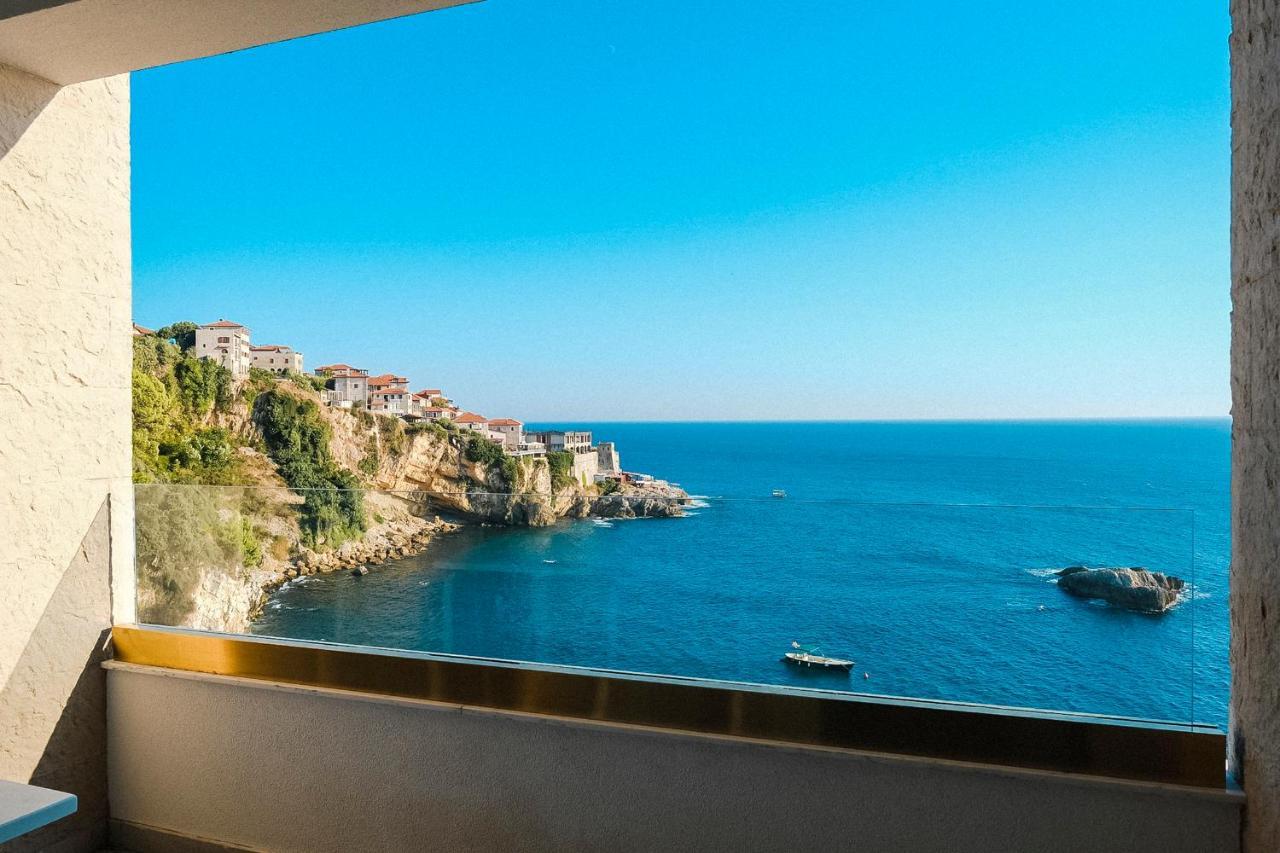 Hotel Maris Ulcinj Kültér fotó