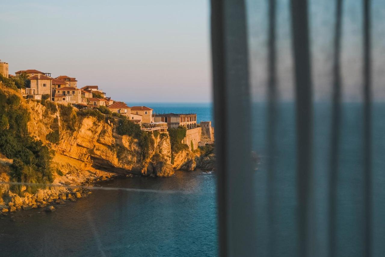 Hotel Maris Ulcinj Kültér fotó