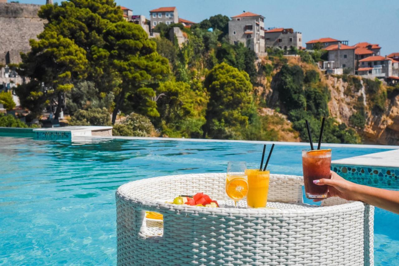 Hotel Maris Ulcinj Kültér fotó