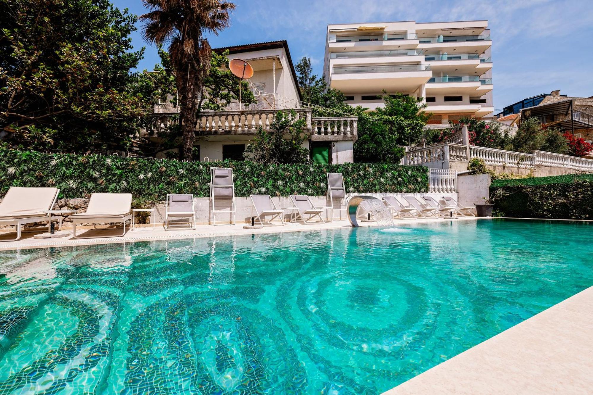Hotel Maris Ulcinj Kültér fotó